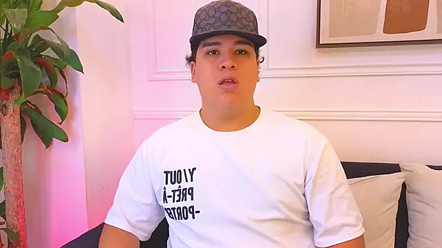 Naim Bennetsex online show from 1, 3, 2026