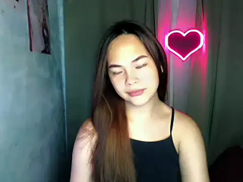 sweetsassyxx online show from 15, 4, 2026