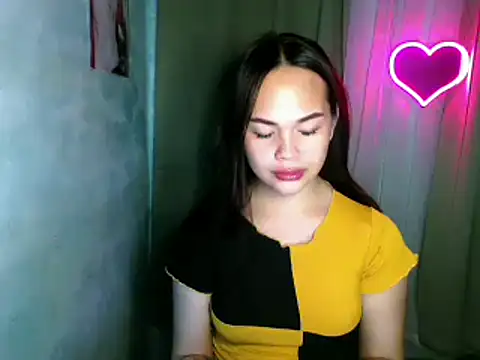 Snapshot of sweetsassyxx chatting on 20, 4, 2026 sweetsassyxx online show from 20, 4, 2026
