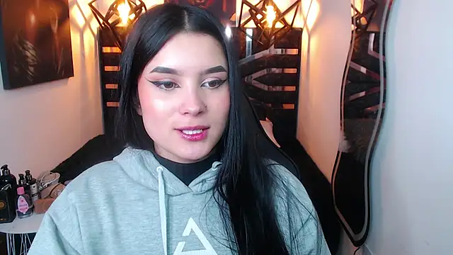 Snapshot of Natalie_loffreda chatting on 22, 4, 2026 Natalie loffreda online show from 22, 4, 2026