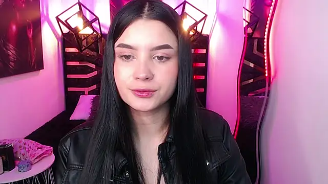 Snapshot of Natalie_loffreda chatting on 28, 4, 2026 Natalie loffreda online show from 28, 4, 2026