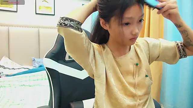 Snapshot of Safer-001 chatting on 3, 10, 2025 Safer-001 online show from 3, 10, 2025