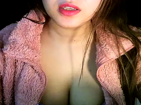 Snapshot of strip_vani chatting on 3, 2, 2026 strip vani online show from 3, 2, 2026