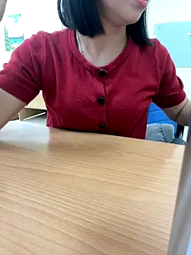 Snapshot of -NhaKy22 chatting on 17, 11, 2025 -NhaKy22 online show from 17, 11, 2025