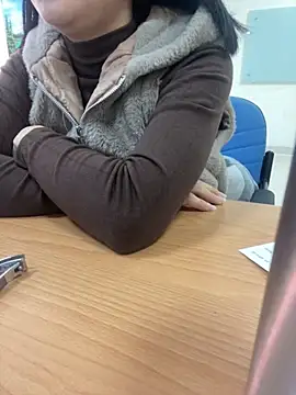 Snapshot of -NhaKy22 chatting on 29, 11, 2025 -NhaKy22 online show from 29, 11, 2025