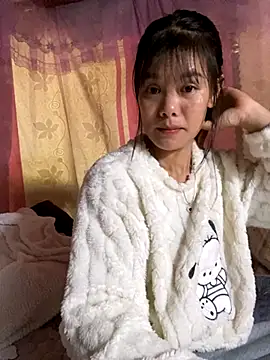 PhanHaa online show from 5, 12, 2025