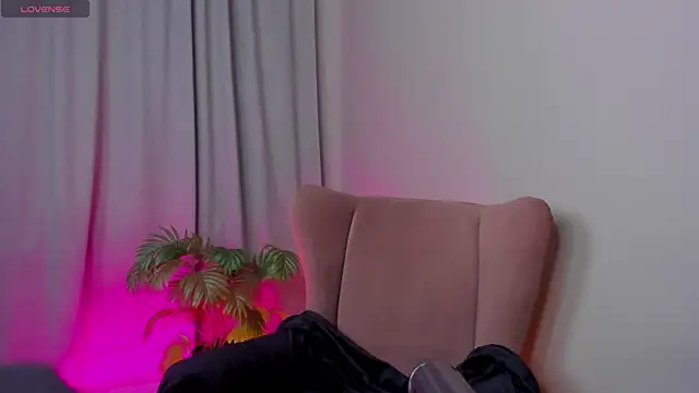 Ann Perry online show from 10, 10, 2025