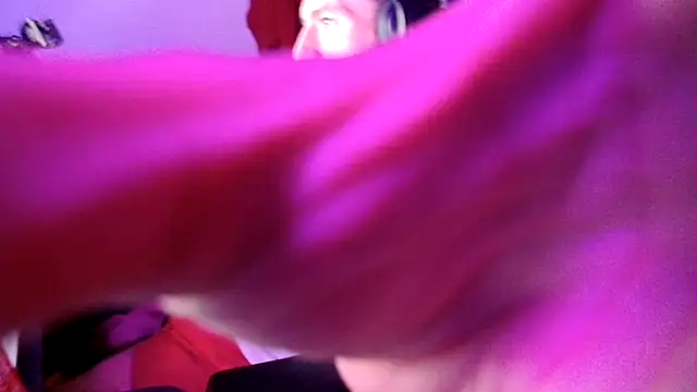 Snapshot of th1_ chatting on 18, 3, 2026 th1 online show from 18, 3, 2026