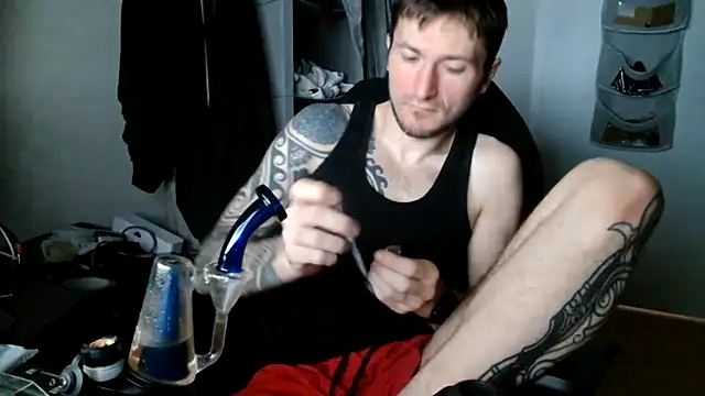 Snapshot of th1_ chatting on 1, 4, 2026 th1 online show from 1, 4, 2026