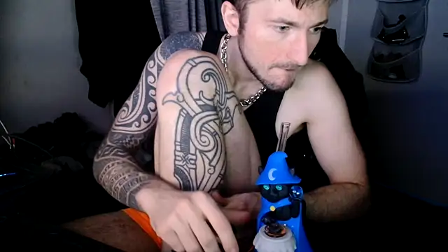 Snapshot of th1_ chatting on 3, 4, 2026 th1 online show from 3, 4, 2026