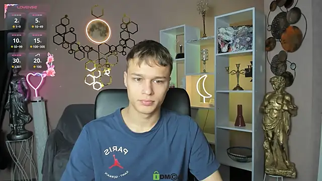 Snapshot of sam_nexor chatting on 17, 10, 2025 sam nexor online show from 17, 10, 2025