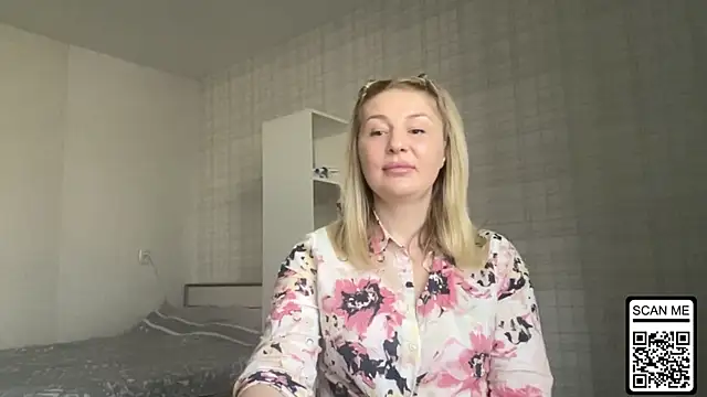 Blondie xoxoxo online show from 20, 3, 2026