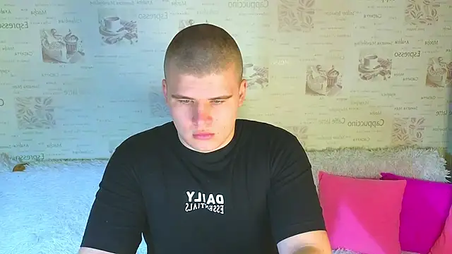 Snapshot of kittenmurr chatting on 18, 9, 2025 kittenmurr online show from 18, 9, 2025