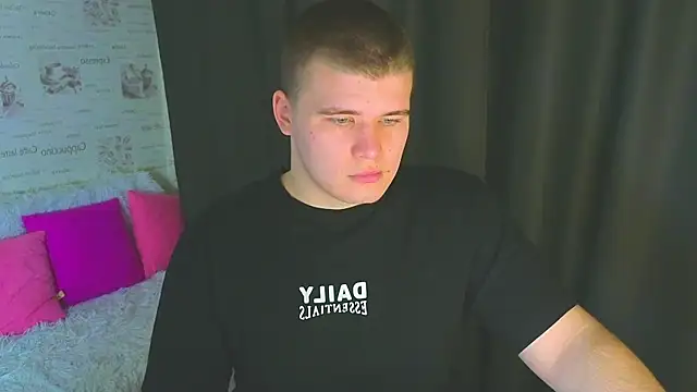 Snapshot of kittenmurr chatting on 29, 9, 2025 kittenmurr online show from 29, 9, 2025