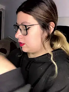 Blair Bunnyy online show from 11, 1, 2026