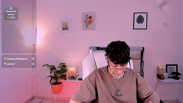 Luci Rose online show from 15, 11, 2025