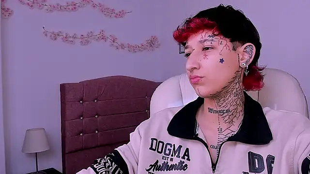 Snapshot of Luci_Rose chatting on 24, 2, 2026 Luci Rose online show from 24, 2, 2026