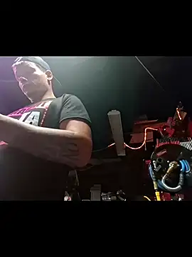 twistafatpipe online show from 20, 10, 2025