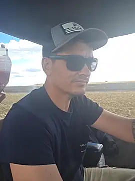 twistafatpipe online show from 21, 10, 2025