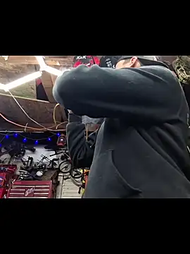 twistafatpipe online show from 10, 2, 2026