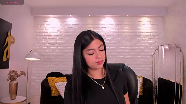 NataliaGaret online show from 4, 2, 2026