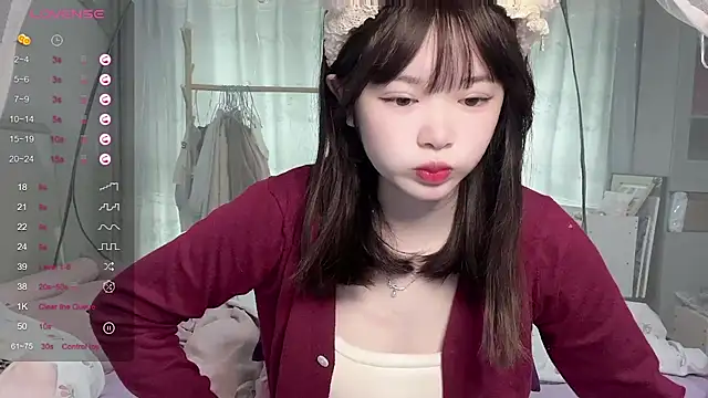 Snapshot of tender-11 chatting on 9, 3, 2026 tender-11 online show from 9, 3, 2026