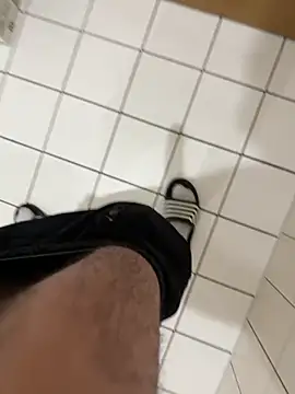 Dicksxd online show from 5, 1, 2026