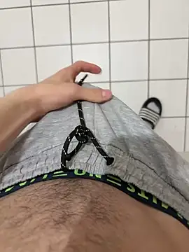 Dicksxd online show from 17, 4, 2026