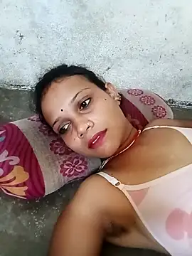 Snapshot of Chandni_Love143 chatting on 17, 9, 2025 Chandni Love143 online show from 17, 9, 2025