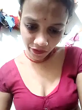 Snapshot of Chandni_Love143 chatting on 6, 10, 2025 Chandni Love143 online show from 6, 10, 2025