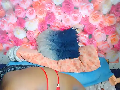 MiniMinaj online show from 22, 12, 2025