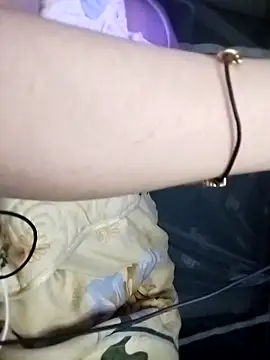 Snapshot of Kuncute chatting on 18, 9, 2025 Kuncute online show from 18, 9, 2025