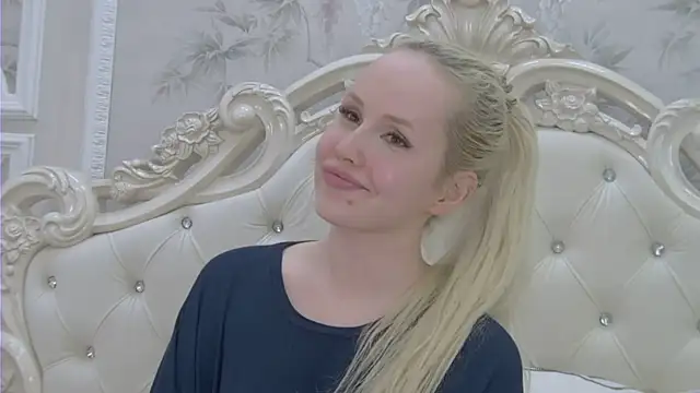 EllieFrosty  online show from 17, 3, 2026