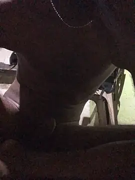 Snapshot of kavi1q1 chatting on 21, 3, 2026 kavi1q1 online show from 21, 3, 2026