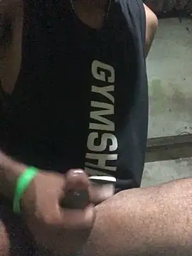 Snapshot of kavi1q1 chatting on 16, 4, 2026 kavi1q1 online show from 16, 4, 2026