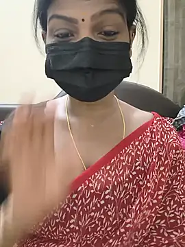 Snapshot of Rithya27 chatting on 4, 7, 2026 Rithya27 online show from 4, 7, 2026