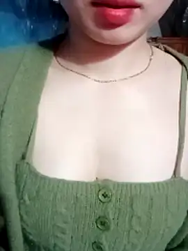 Snapshot of BeMeo003 chatting on 14, 12, 2025 BeMeo003 online show from 14, 12, 2025