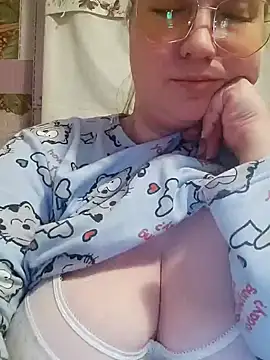 Snapshot of Kiss_Eva chatting on 28, 1, 2025 Kiss Eva online show from 28, 1, 2025