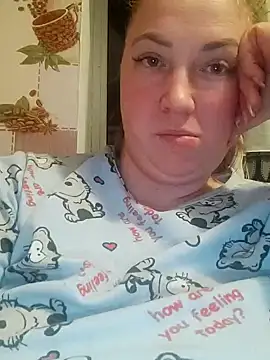 Snapshot of Kiss_Eva chatting on 6, 2, 2025 Kiss Eva online show from 6, 2, 2025