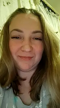 Snapshot of Kiss_Eva chatting on 25, 2, 2025 Kiss Eva online show from 25, 2, 2025