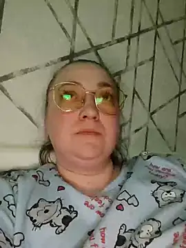 Snapshot of Kiss_Eva chatting on 6, 3, 2025 Kiss Eva online show from 6, 3, 2025