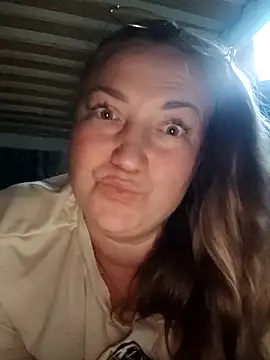 Snapshot of Kiss_Eva chatting on 10, 9, 2025 Kiss Eva online show from 10, 9, 2025