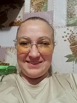 Snapshot of Kiss_Eva chatting on 15, 9, 2025 Kiss Eva online show from 15, 9, 2025