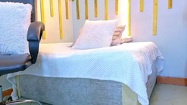 Snapshot of Angel_saez chatting on 26, 11, 2025 Angel saez online show from 26, 11, 2025