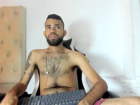 Snapshot of adri_sexboy229 chatting on 27, 9, 2025 adri sexboy229 online show from 27, 9, 2025