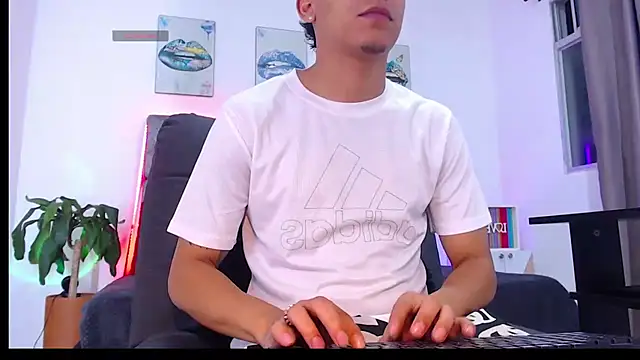 david santos16 online show from 5, 11, 2025