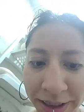 VioletxBloom online show from 14, 12, 2025