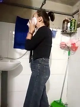 sulove xx online show from 23, 3, 2026