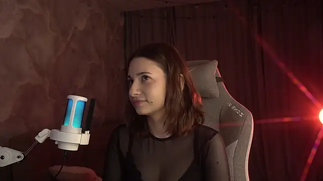 Snapshot of LumeNova chatting on 23, 2, 2026 LumeNova online show from 23, 2, 2026