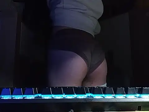 Snapshot of ziolsonek chatting on 5, 2, 2026 ziolsonek online show from 5, 2, 2026